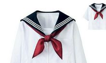 红领巾，是纯白色的_750字