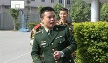 [PK赛]关于雷锋的作文：雷锋就在我身边——记救人英雄郑益龙_300字