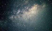 这座城市的夜空，星星依旧闪亮_550字