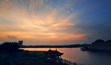 描写“晚霞”的优美段落_300字