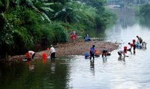 还我清清小河水_750字