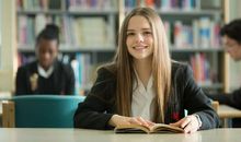 About Our School Uniform_600字