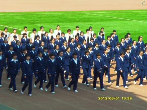 2012初中运动会_700字