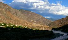 记忆深处的那座山_650字