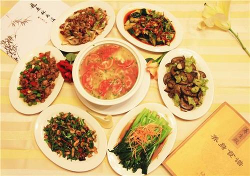难忘的一餐_1000字