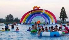 我的课余生活：爱上游泳_250字