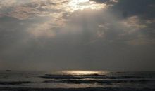 海、浪、天、人_450字