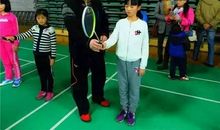 爸教我打羽毛球_350字