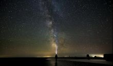 因为渺小所以盛开