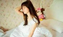 小小一只缸，装满一肚浆，打开看一看，黄白不一样(猜一食物)