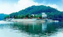 校园的四季美景_600字