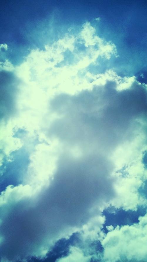 您渴望的天空，给您_100字
