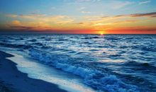 面向大海心自宽容