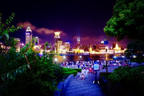 河滨之夜