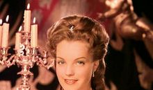 一位美丽的女人——《茜茜公主》三部观后感