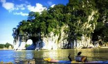 桂林游(之一)　　象鼻山_500字