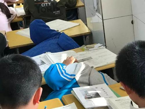 当老师不在时