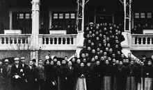 名人故事：勤奋、刻苦的李大钊_1200字