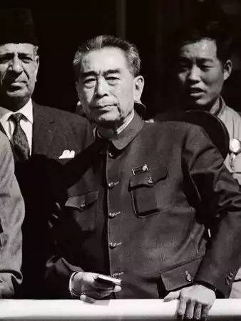 缅怀周总理