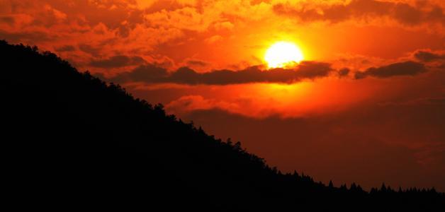 太阳落山时