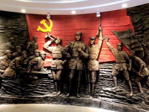 青年之家任驰驰