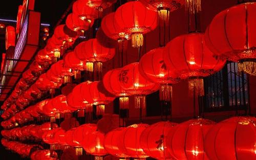 火焰中的新年
