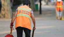 一个环卫工人