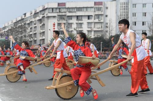 最吸引我的民俗