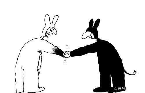 红色靠近珠，黑色靠近墨