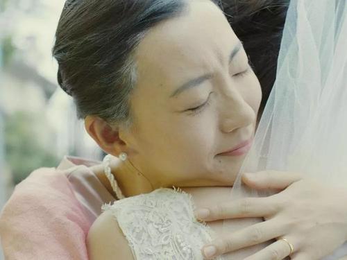 母亲的额头