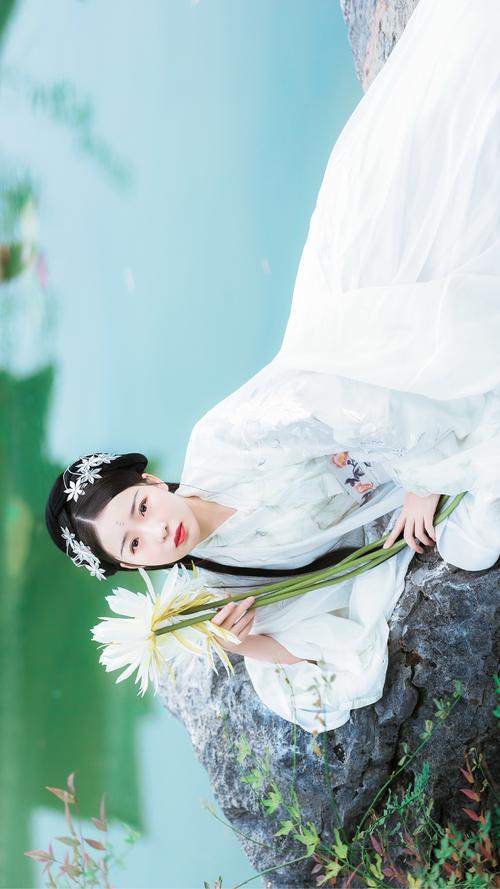 南城有个美女_400字
