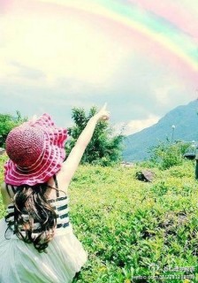 雨中强壮的身材