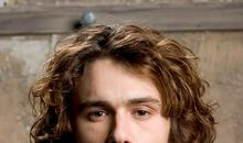 这件事深深打动了我