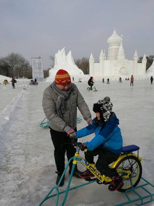 美丽的故乡冰雪