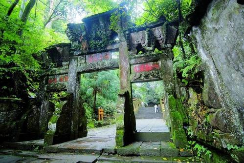 我家门前的路