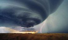 可怕的龙卷风_1200字