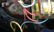 我家里的电压力锅