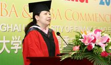 做一个无私奉献的人