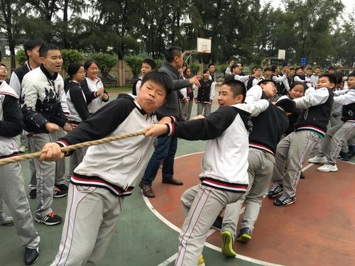 多彩的大教室