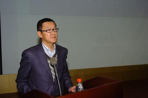 回到母校