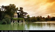 美丽的水上公园