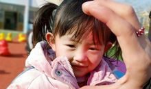 帮助他人是一道美丽的风景线