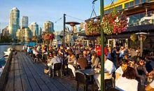 走在加拿大的街头