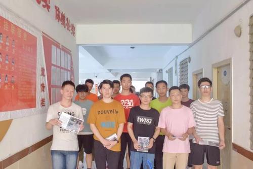 月光下的温暖