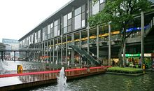 美丽的天一广场