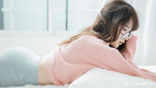 可爱又生气的妹妹