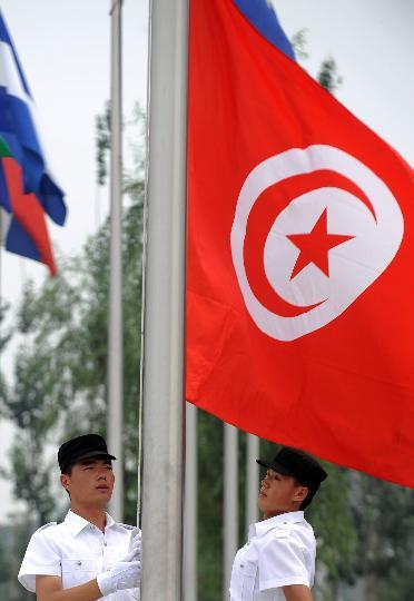 每当升起国旗