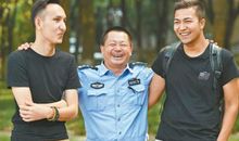 热心助人的爸爸