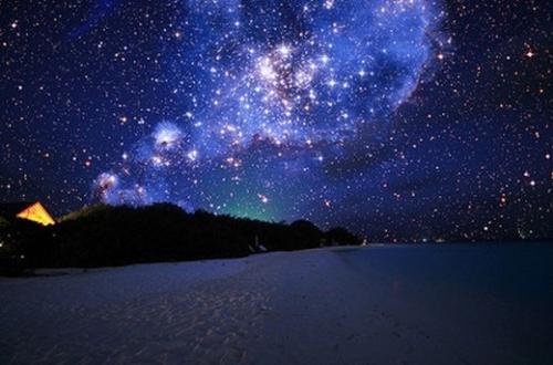 我真的很想成为天空中最普通的星星