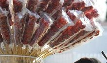 卖糖葫芦的老人